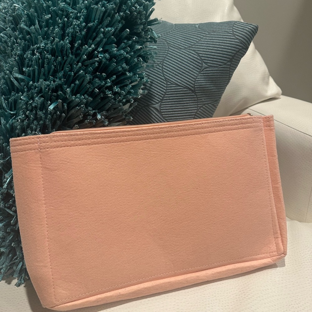 Chanel Blue Leather Women's Bag - Picture 12 of 13